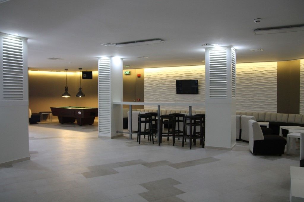 Luna Beach Hotel Golden Sands Exteriör bild