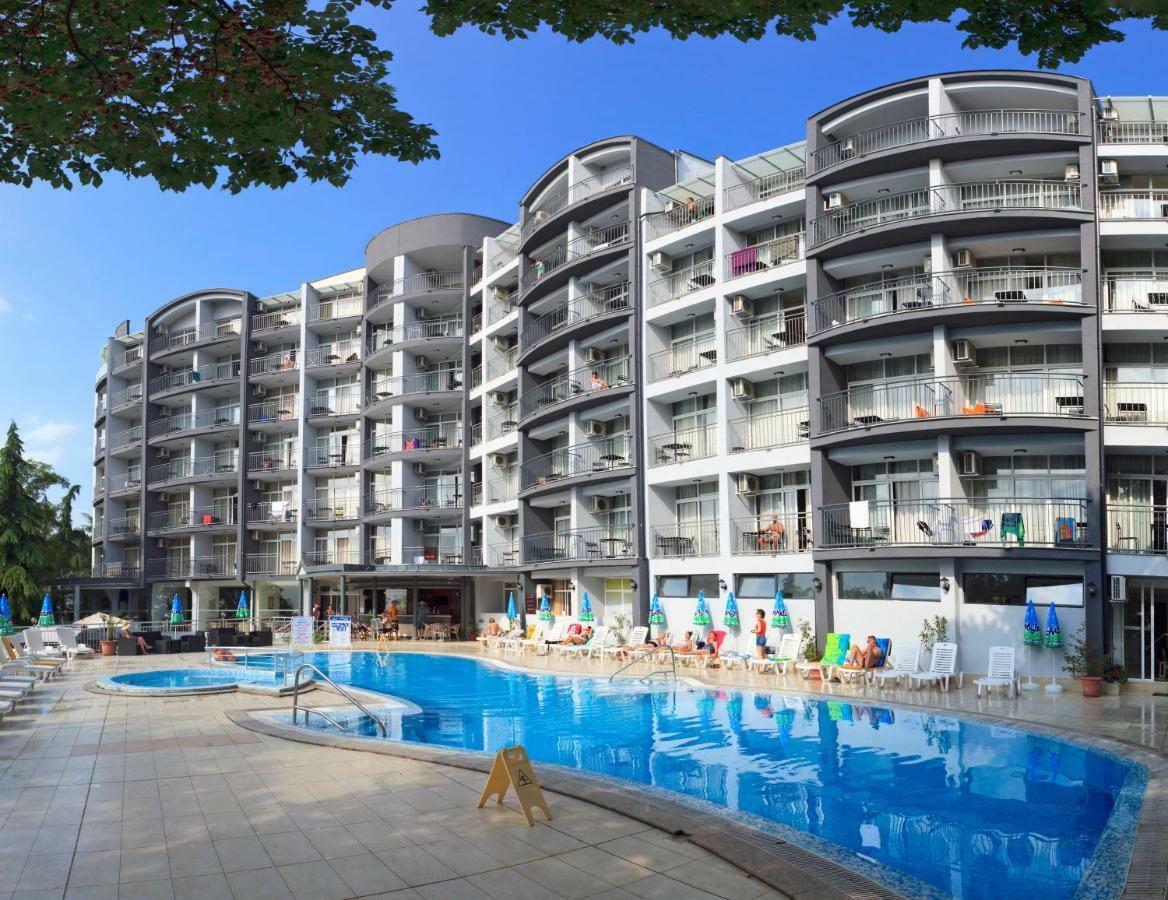 Luna Beach Hotel Golden Sands Exteriör bild