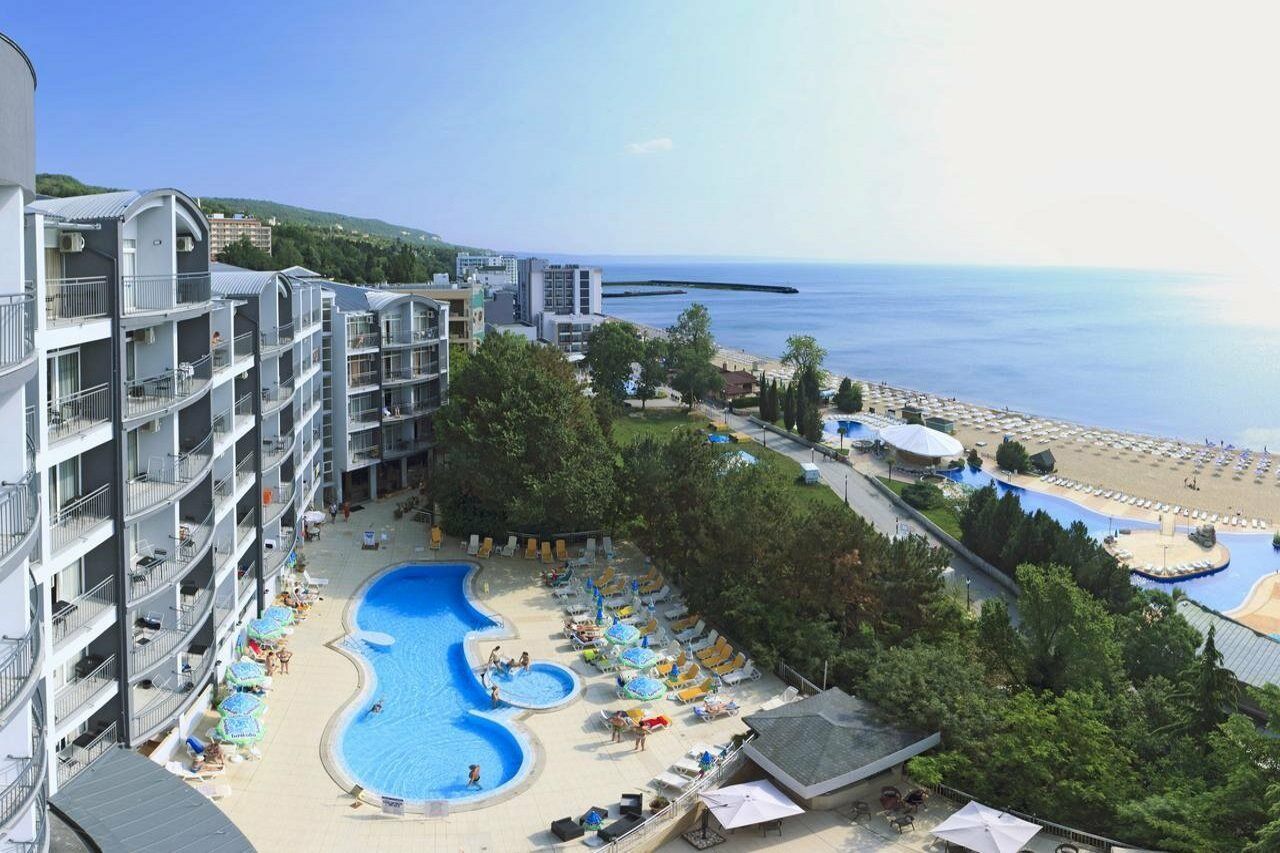 Luna Beach Hotel Golden Sands Exteriör bild